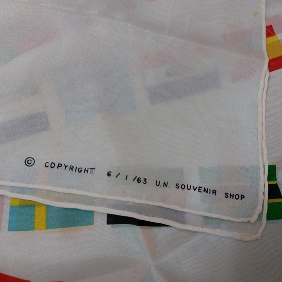 Vintage Scarf United Nations 1960s - Picture 14 of 15